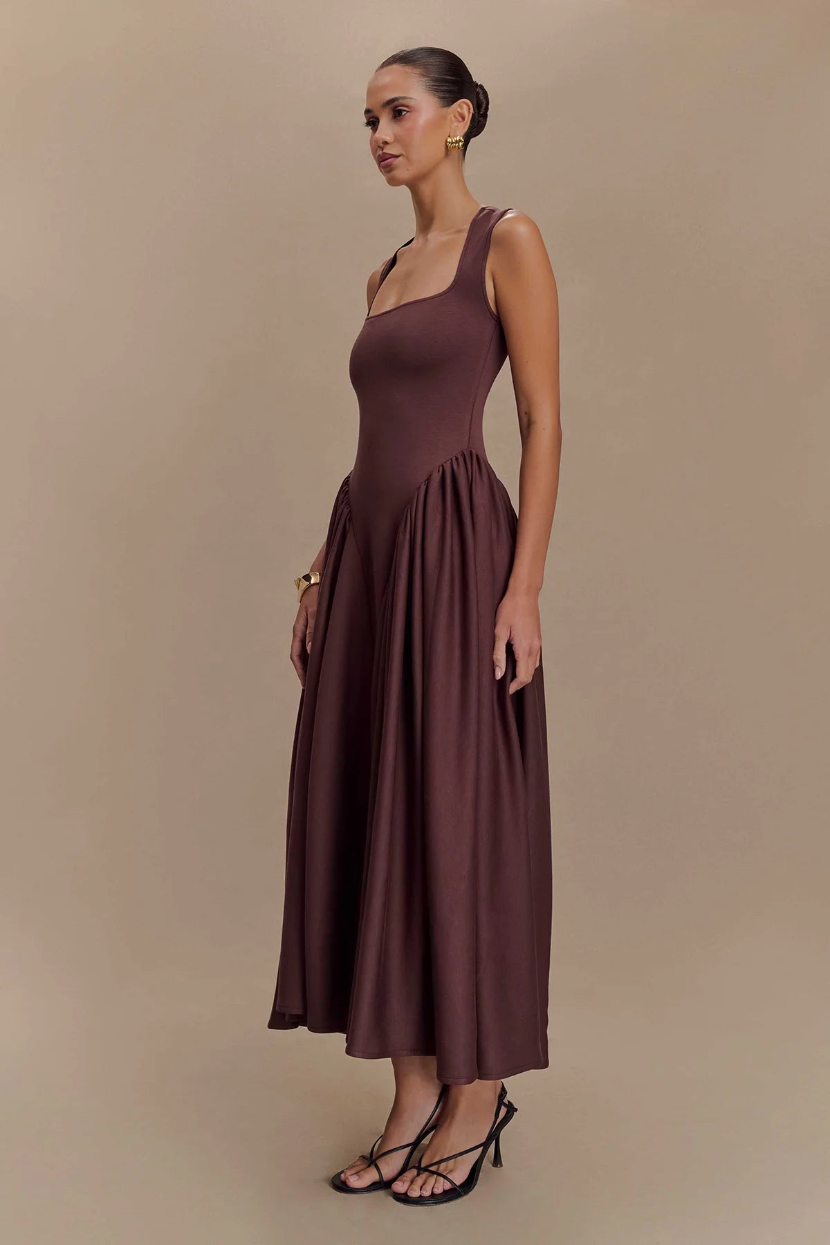 Brianna | Elegant Midi Dress for Every Occasion - Image 3