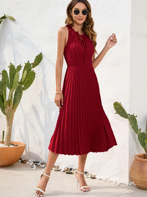 Sheryl | Elegant pleated halter dress for festive occasions - Image 4