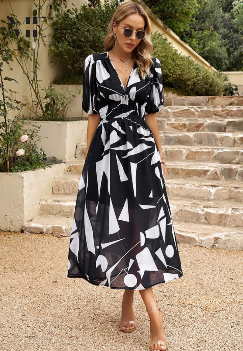 Roxanne | Elegant Floral Midi Dress with Puff Sleeves - Image 16
